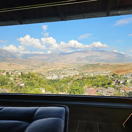 Konukevi Lemon Garden Gjirokastër