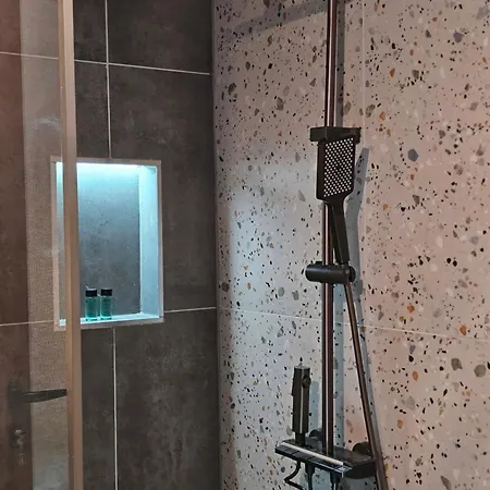 Pensjonat Lemon Garden Gjirokastra