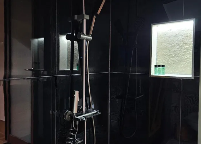 Lemon Garden Gjirokastër