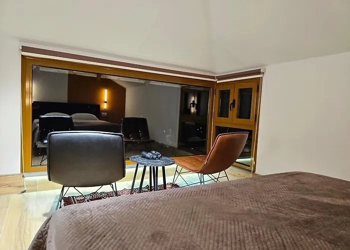 Lemon Garden Gjirokastër