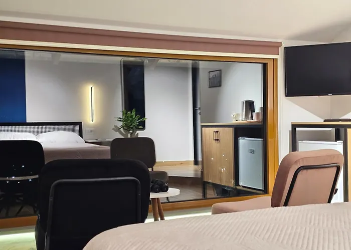 게스트하우스 Lemon Garden Gjirokastër